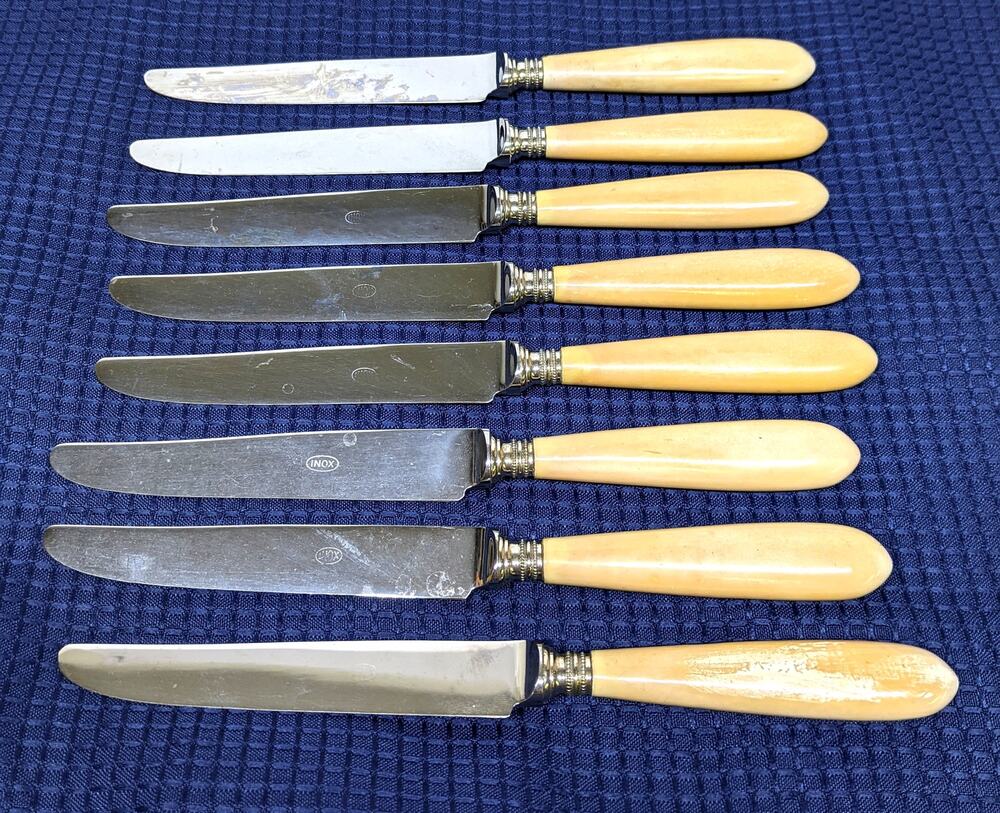 Vintage Set of 8 Butter Knives - INOX of Italy, bone-colored / tinted handles